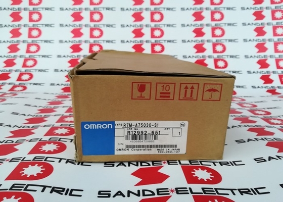 NEW  Omron R7M-A75030-S1 Servo Motor   R7MA75030S1