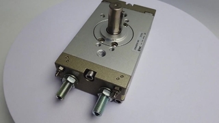 SMC CDRQ2BS40-90C-M9BWL Rotary Actuator | 40mm 90° Pneumatic Vane Actuator